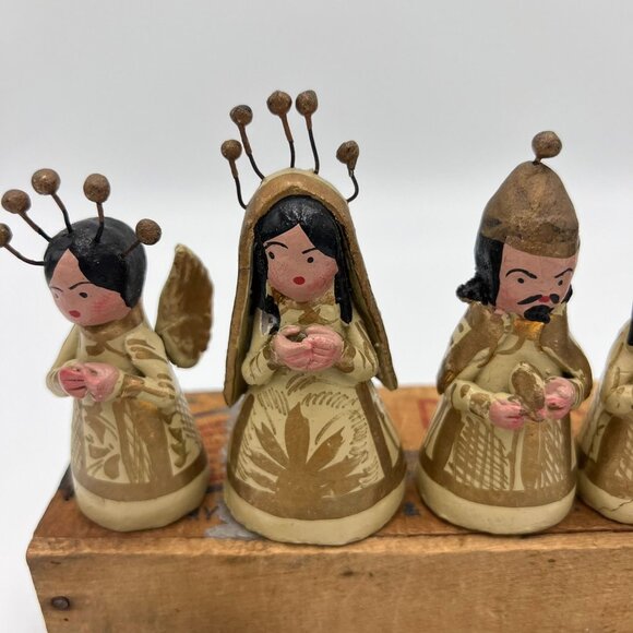 Vtg  Mexican Folk Art Clay Pottery Christmas Nativity Set 13 Pieces Tonala Style - Picture 2 of 6